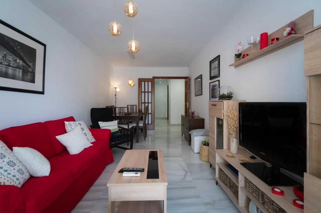 Sur Suites Detelina Фуэнхирола
